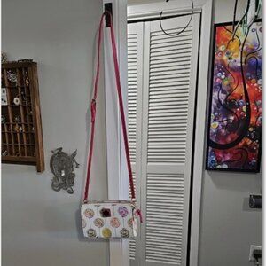 Dooney & Bourke ~ Rare Hard to find Lollipop Crossbody ~ New w/Registration Card